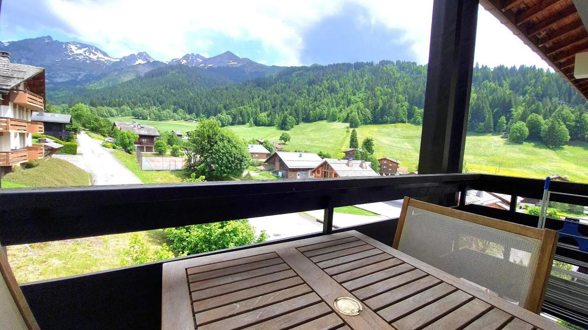Appartement T3 A La Clusaz, Proche Pistes, Parking Et Wi-Fi, Pour 6 Personnes - Fr-1-459-246 フランス