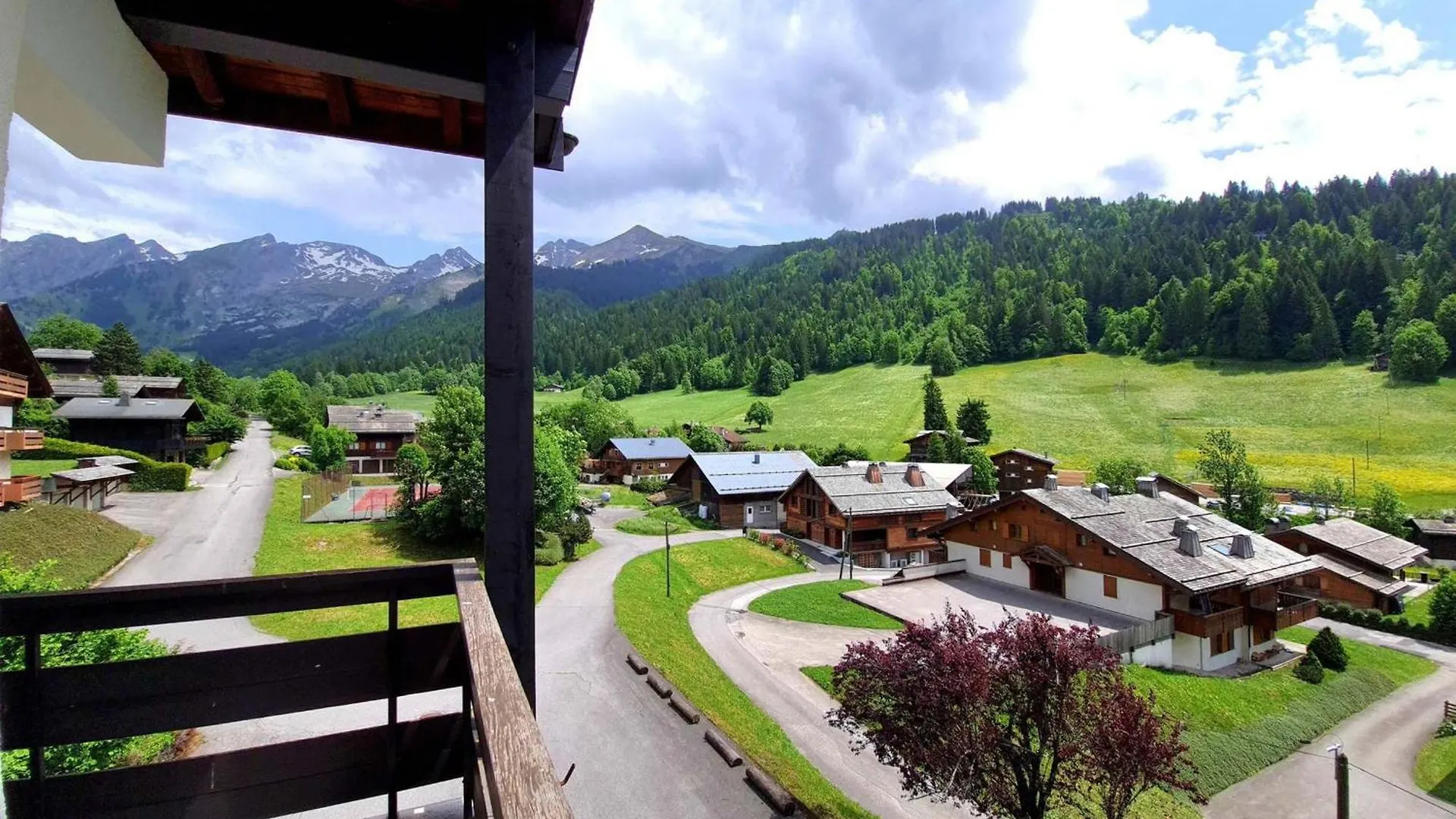 Appartement T3 A La Clusaz, Proche Pistes, Parking Et Wi-Fi, Pour 6 Personnes - Fr-1-459-246 アパート